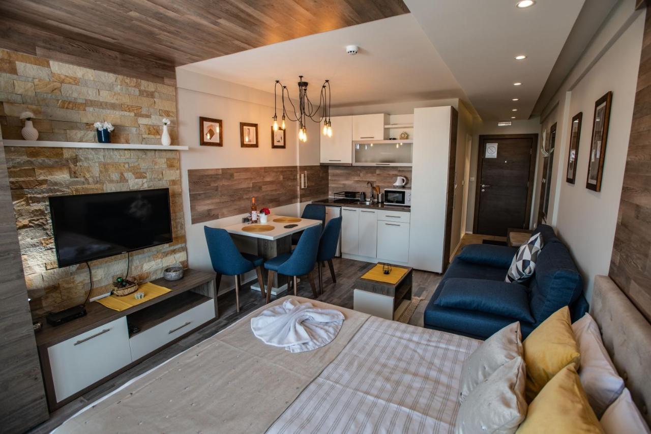 Deltalux Apartmani Milmari 科帕奥尼克 外观 照片